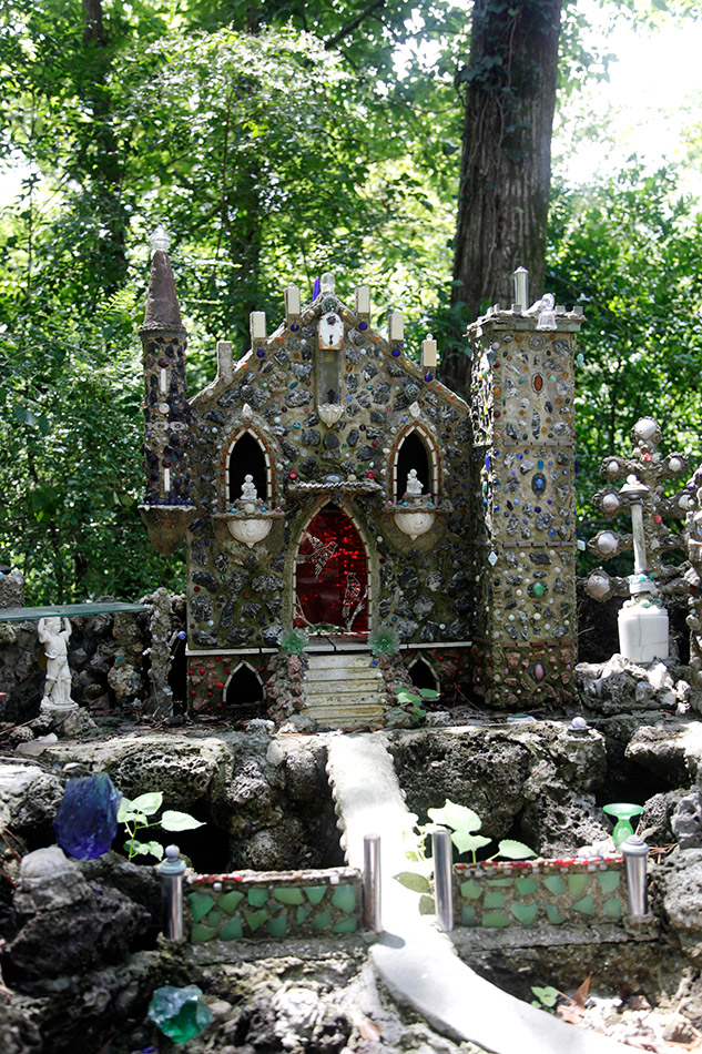 Ave Maria Grotto okra. magazine